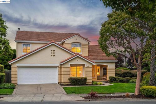 367 Creedon Cir, Alameda, CA, 94502-7796 | Card Image