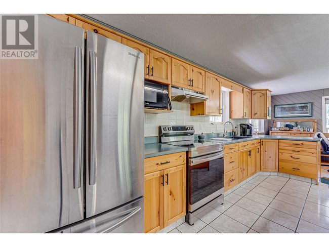 3315 Fiva Creek Rd S, House other with 2 bedrooms, 2 bathrooms and null parking in Westbridge BC | Image 37