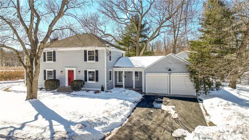 26 Tiffany Cir, Barrington, RI, 02806-2935 | Card Image