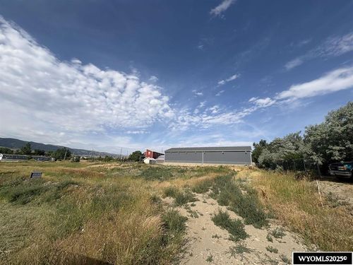2730 Harvard St, Casper, WY, 82601-5720 | Card Image