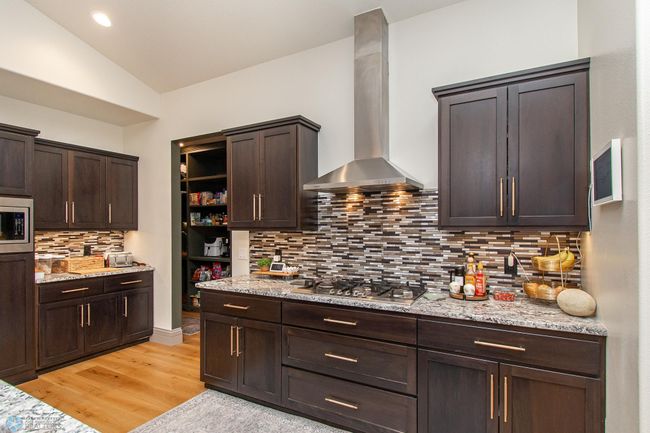 Kitchen | Image 18