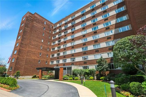 apt-916-128 N Craig St, Pittsburgh, PA, 15213-2741 | Card Image