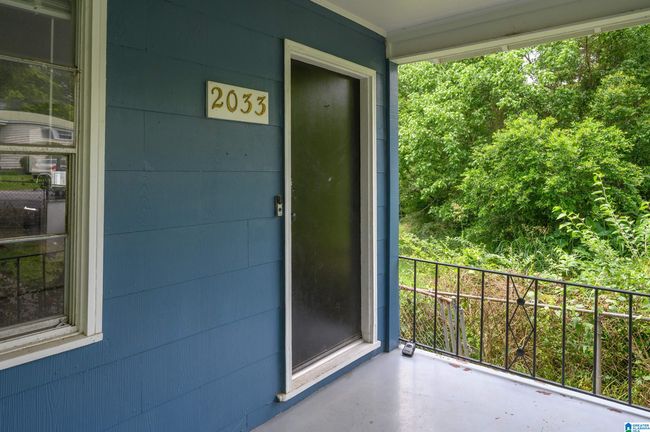 2033 E Lake Blvd, House other with 3 bedrooms, 2 bathrooms and null parking in TARRANT AL | Image 5