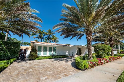 302 N Highland Dr, Hollywood, FL, 33021-6706 | Card Image