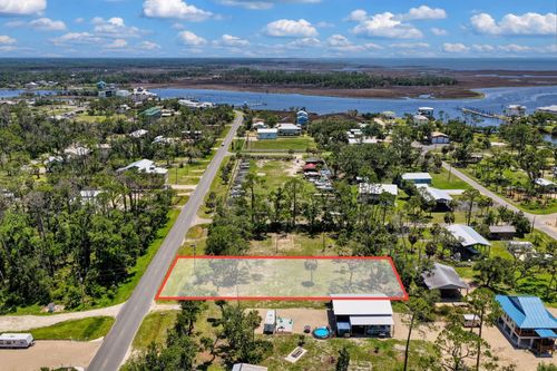 0000 2nd St E, STEINHATCHEE, FL, 32359 | Card Image