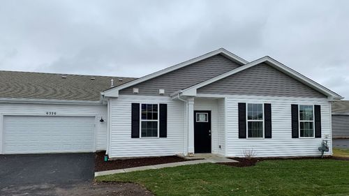 6379 Juniper Dr, Wonder Lake, IL, 60097-1315 | Card Image