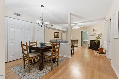 apt-202-2831 Edridge Ct, Raleigh, NC, 27612-8039 | Card Image