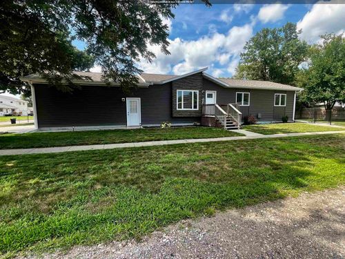201 N Jackson St, Elk Point, SD, 57025 | Card Image