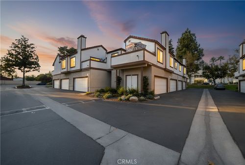 7f-2001 S Campus Ave, Ontario, CA, 91761-5400 | Card Image