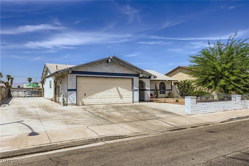 1963 Beesley Dr, Las Vegas, NV, 89156-6919 | Card Image