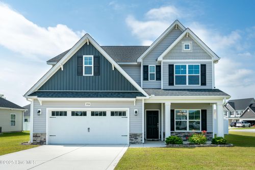 3206 Dandelion Dr, Grimesland, NC, 27837-9652 | Card Image