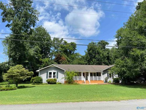 232 Bradley St, Scottsboro, AL, 35769-6208 | Card Image
