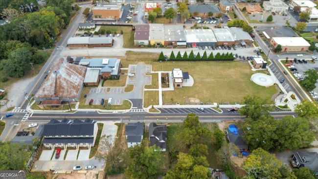 321 S Madison Ave, Townhouse with 4 bedrooms, 3 bathrooms and null parking in Monroe GA | Image 37
