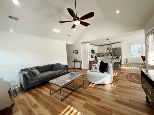 543 2nd Ave N, Lewisburg, TN, 37091-2360 | Card Image