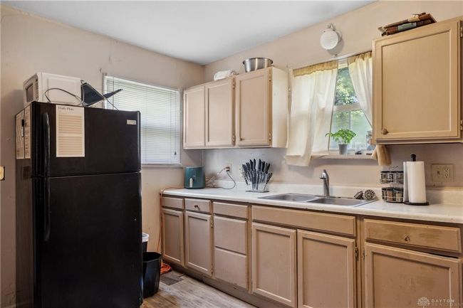 711 E 2 Nd St, House other with 2 bedrooms, 1 bathrooms and null parking in Xenia OH | Image 9