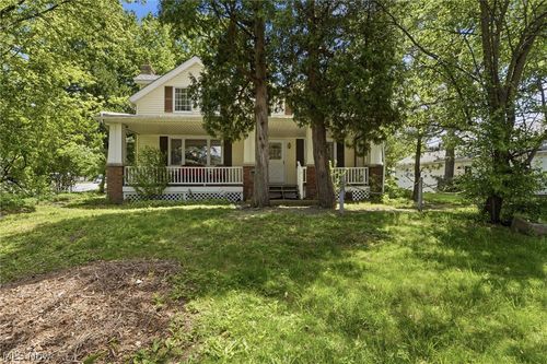 7001 State Rd, Parma, OH, 44134-4900 | Card Image