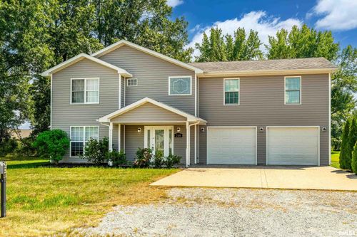 208 Townhouse Dr, Carterville, IL, 62918-6027 | Card Image