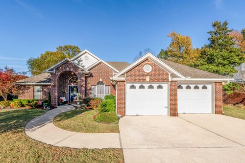 168 Calais Dr, Maumelle, AR, 72113-7201 | Card Image