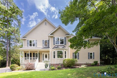 5500 Creek Crossing Dr, Midlothian, VA, 23112-3147 | Card Image