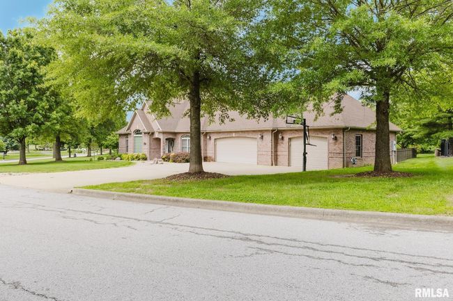 2730 Kokopelli Dr, House other with 4 bedrooms, 3 bathrooms and null parking in Marion IL | Image 5