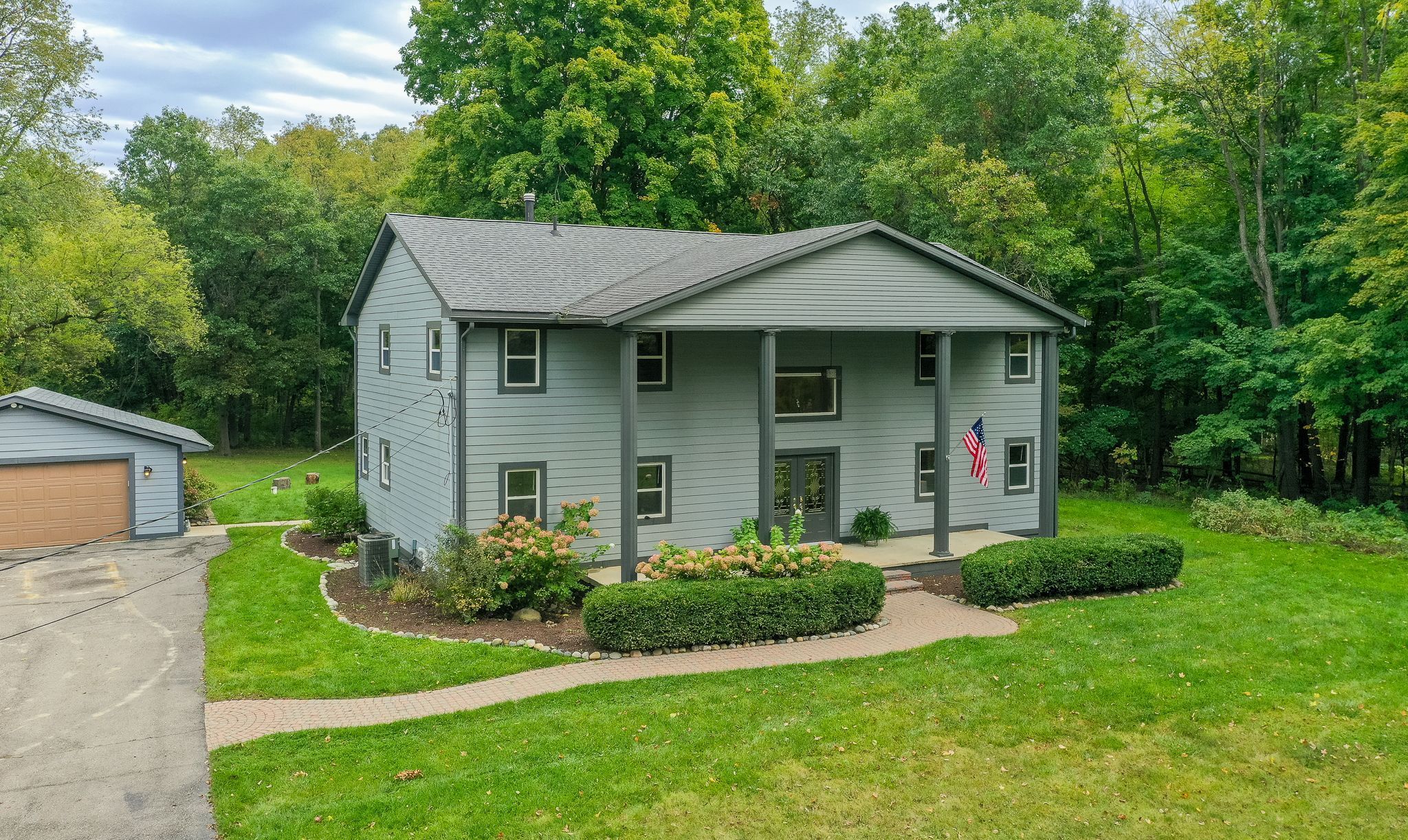 Perry Lake Rd, Clarkston, MI 48348