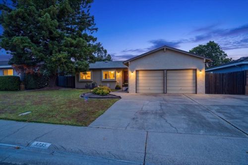 3735 Hillcrest Lane, Sacramento, CA, 95821 | Card Image
