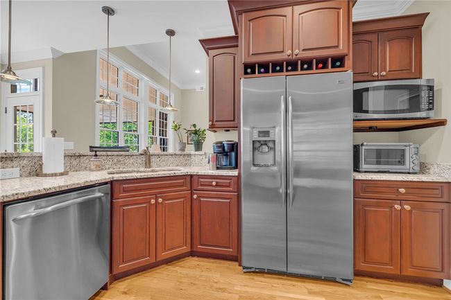Kitchen | Image 13