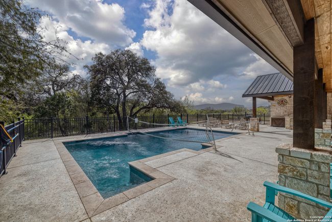 274 Mountain Laurel Ln, House other with 5 bedrooms, 6 bathrooms and null parking in Concan TX | Image 34