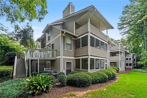 616 Wynnes Ridge Cir Se, Marietta, GA, 30067-6024 | Card Image