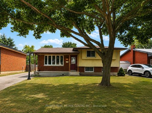 37 Ebury Cres, London, ON, N6C3E1 | Card Image