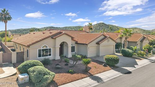 2545 E Cathedral Rock Dr, Phoenix, AZ, 85048-9501 | Card Image