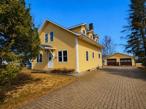 142 4e Avenue E., Amos, QC, J9T3X5 | Card Image