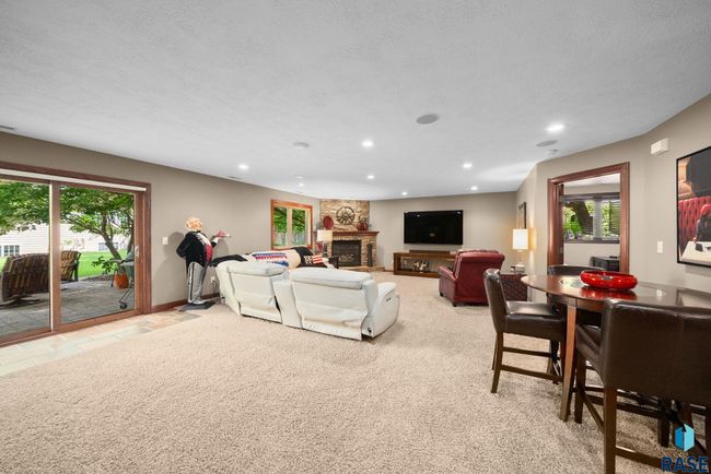 4400 E Aster Cir, House other with 5 bedrooms, 4 bathrooms and null parking in Sioux Falls SD | Image 42