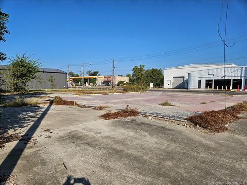 319 E Napoleon St, Sulphur, LA, 70663-3317 | Card Image