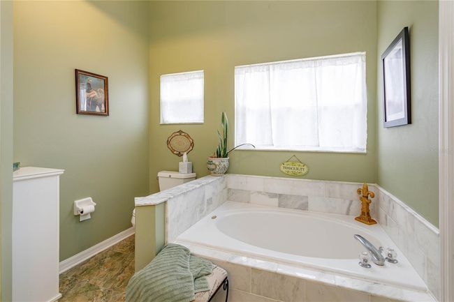 Primary Soaking Tub | Image 21
