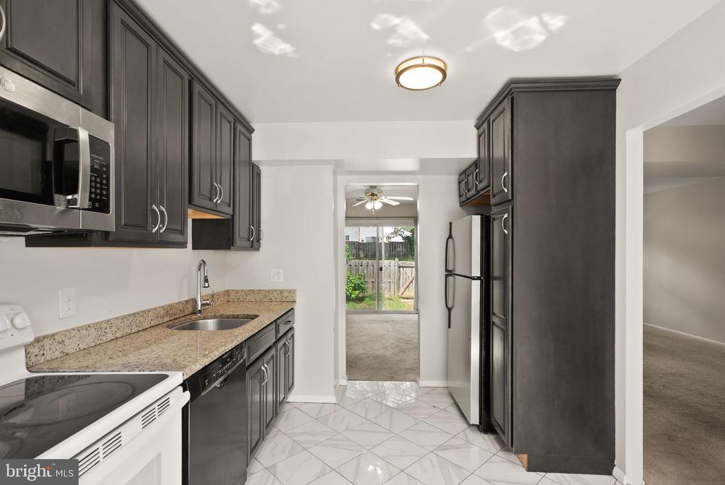 Residential in SPRINGFIELD 4