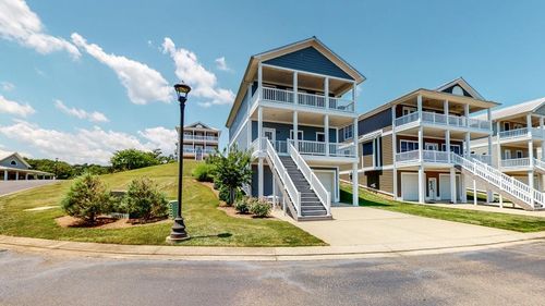 328 Breakers Bend Dr, Buchanan, TN, 38222 | Card Image