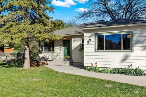 801 S 18th Ave, Caldwell, ID, 83605 | Card Image