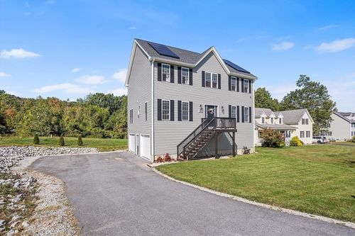 39 Hycrest Rd, Charlton, MA, 01507-1569 | Card Image