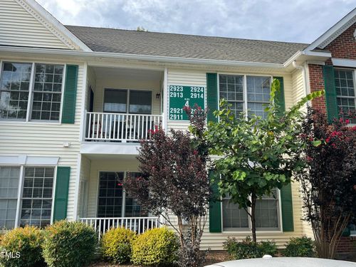 2923 Kudrow Ln, Morrisville, NC, 27560-7706 | Card Image