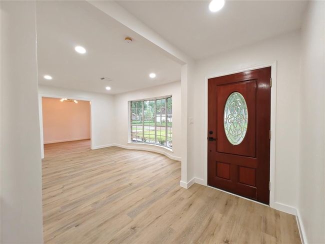 Entry | Image 5
