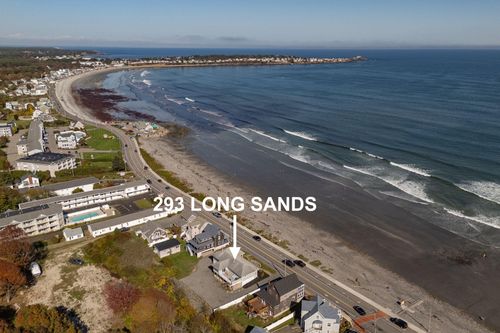 293 Long Beach Avenue, York, ME, 03909 | Card Image