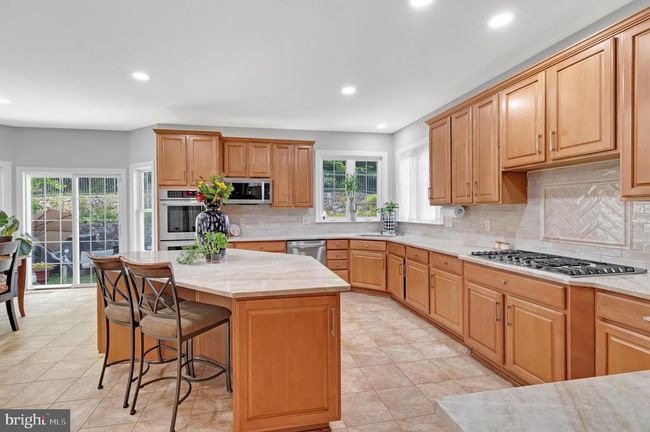 10713 Monocacy Way, House other with 6 bedrooms, 6 bathrooms and null parking in MANASSAS VA | Image 11