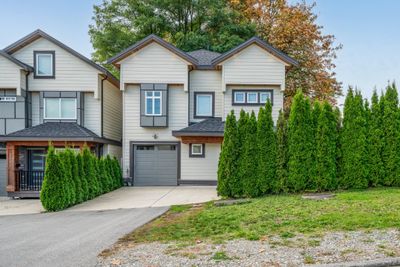 970 Rochester Ave, Home with 5 bedrooms, 2 bathrooms and 3 parking in Coquitlam BC | Image 1