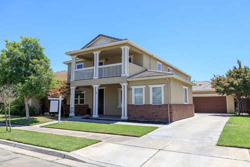 2049 Baluchi Way, Oakdale, CA, 95361 | Card Image