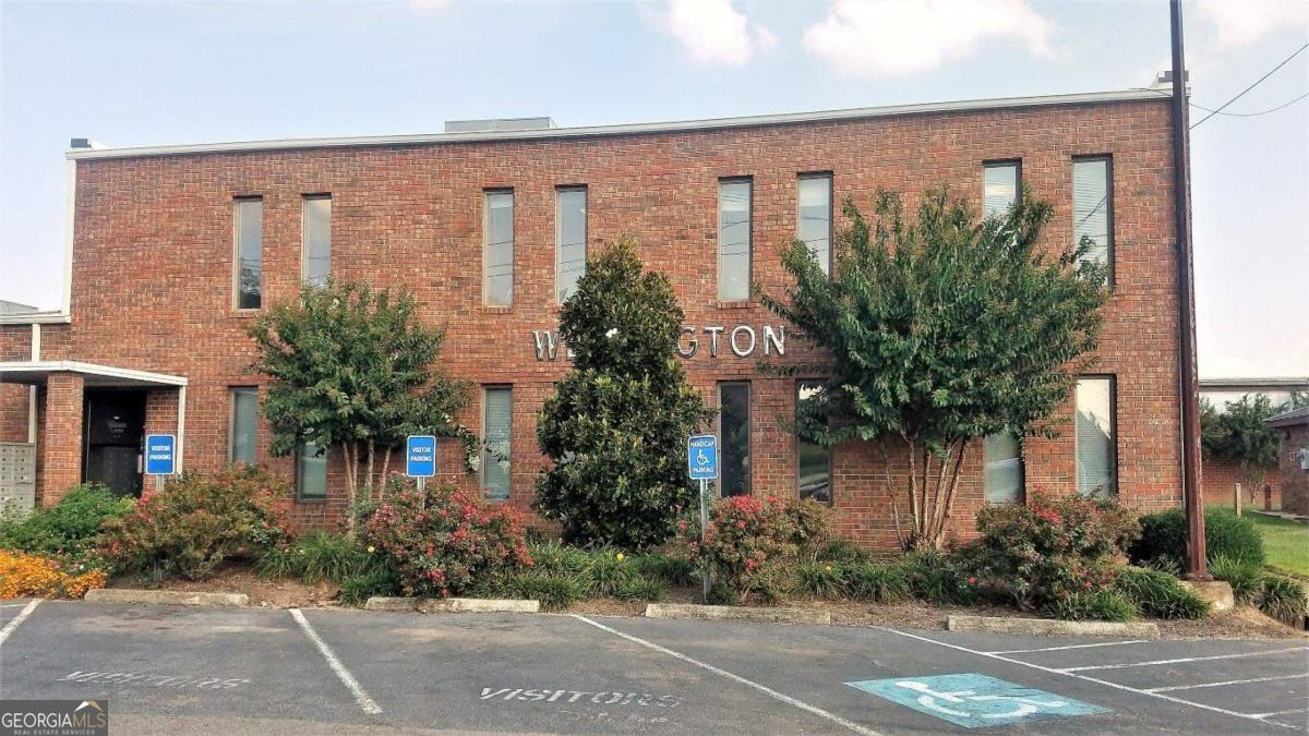 Commercial Lease in Madison 5