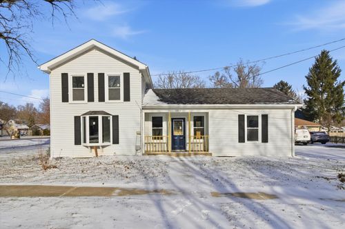 5714 Market St, Richmond, IL, 60071-9509 | Card Image