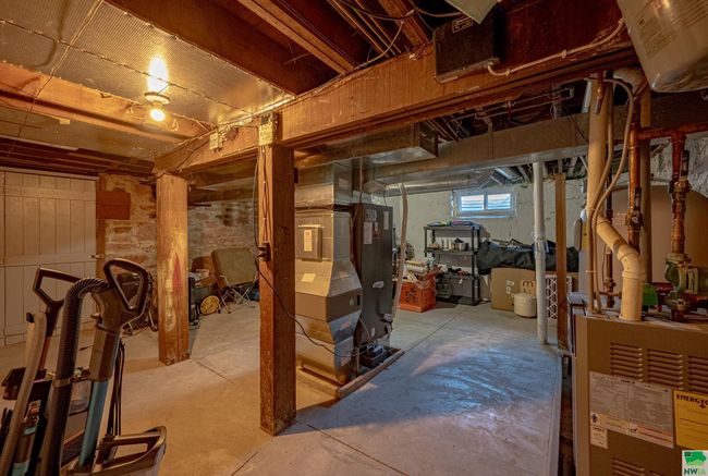212 E Washington St, House other with 5 bedrooms, 2 bathrooms and null parking in Elk Point SD | Image 26