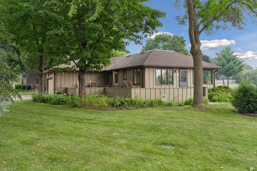 1768 E Shore Dr, Maplewood, MN, 55109-4210 | Card Image