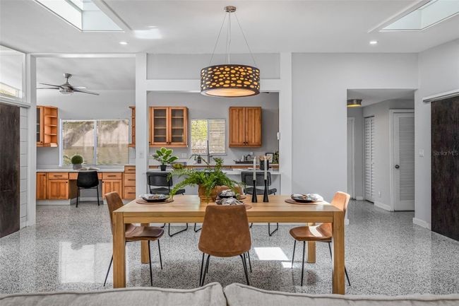 4925 Camellia Way S, House other with 3 bedrooms, 2 bathrooms and null parking in ST PETERSBURG FL | Image 4